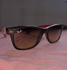 Ray-Ban New Wayfarer RB 2132 Beige Red Black . “Look at the photos carefully.”