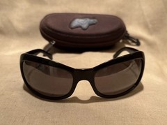 MAUI JIM Polarized Sunglasses MJ 134-02 Hibiscus Gloss Black Neutral Grey Italy