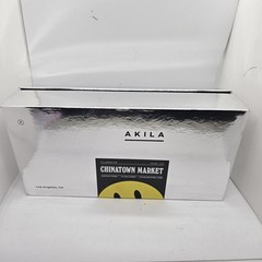 NIB Akila X China Town Market EDthos Signature Smiley Face Sun Glasses Black