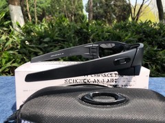 Oakley Gascan Sunglasses OO9014-2860 Matte Black Gray Tinted with Pouch