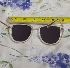 QUAY Australia FRENCH KISS Clear/Rose Mirrored Sunglasses