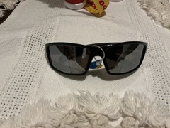 Men’s Wrap Sunglasses Black Plastic Frame Gray Plastic Lenses Solid Pattern