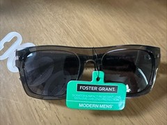 New Foster Grant Men’s Flattop Fashion Full Rim Smoked Tinted Sunglasses Gray