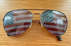 USA American Flag Patriotic Aviator Sunglasses Metal Frame Men’s Women’s