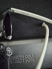 Kenneth Cole Reaction Adult Unisex Sunglasses With Hard Clam Shell Case (T4-B3)