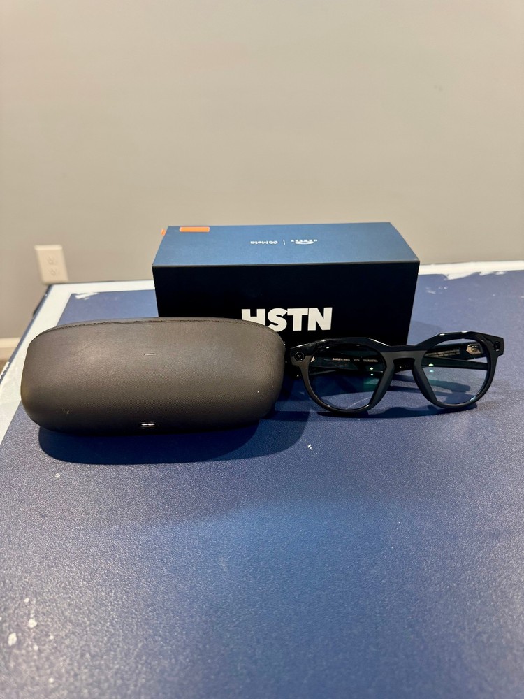 Oakley META HSTN Black W/ Clear to Amethyst Transitions