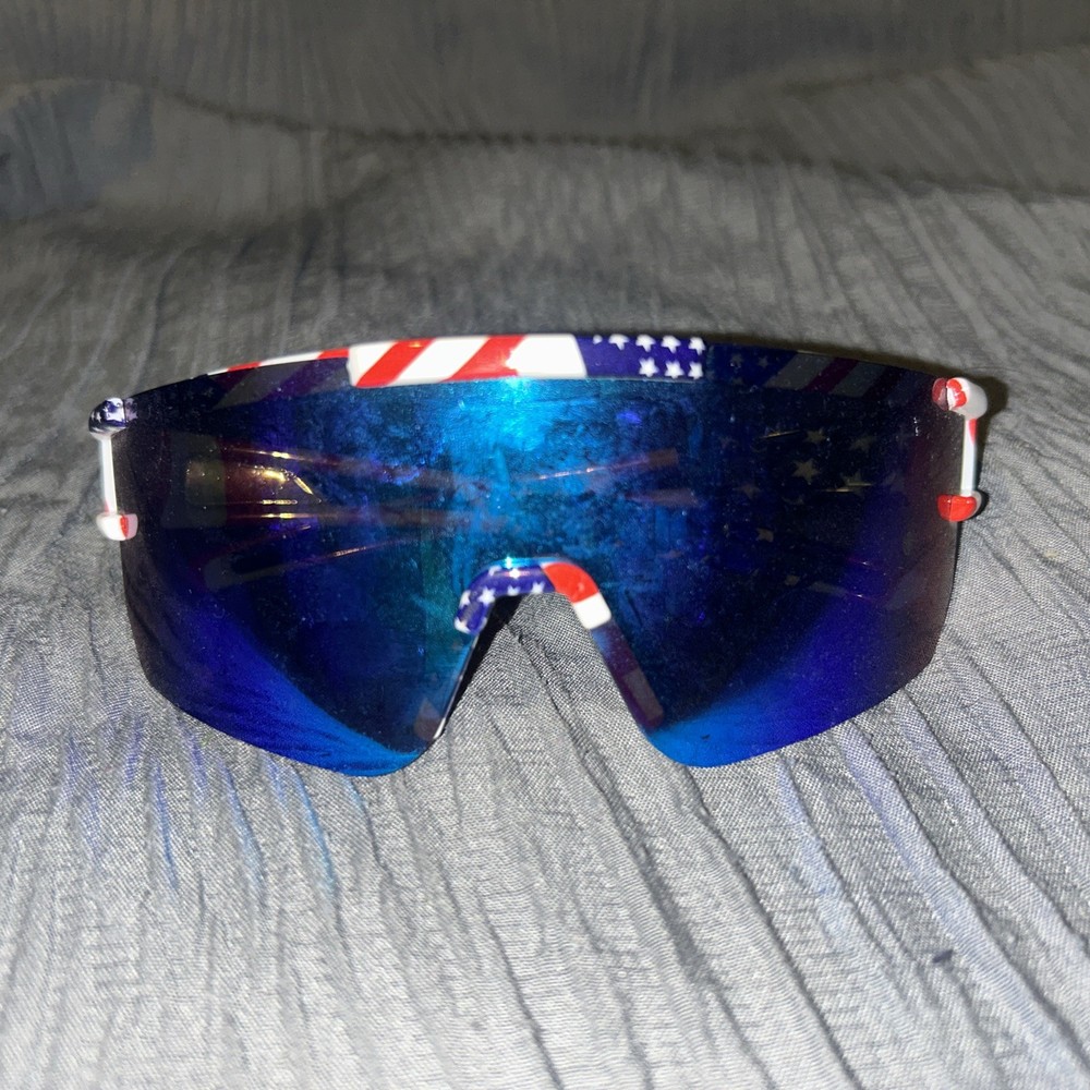 Sun Shield Sunglasses Men’s or Women’s USA Large American Flag Sunglasses 5265