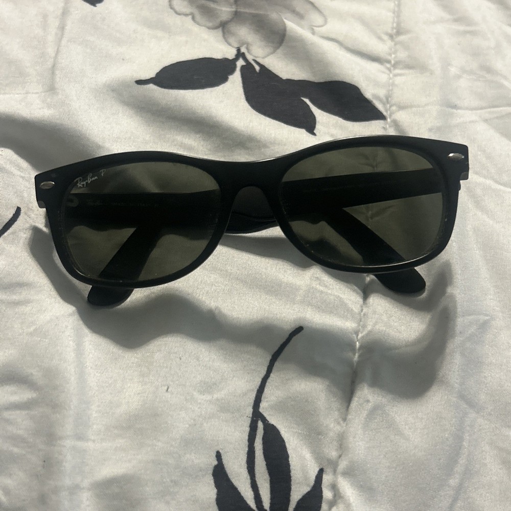 RAY BAN RB2132 NEW WAYFARER 601/S-78 55()18 3P SUNGLASSES Frames Only