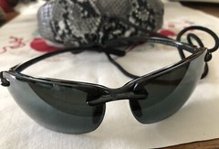 BANYANS MB-B6 Sunglasses in Case