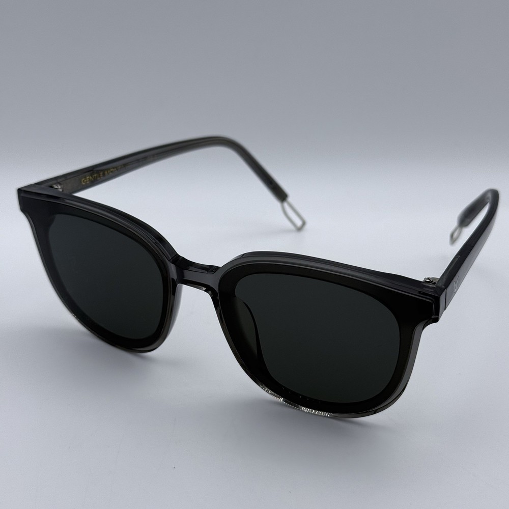 Gentle Monster Flatba Ma Mars Sunglasses Gray Crystal Frame Dark Lenses Unisex