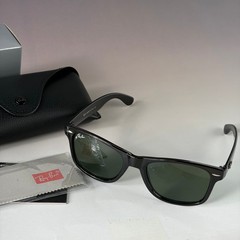 New In Box – Ray-Ban Wayfarer RB2140 Black Frame Green Lens Sunglasses