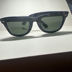Ray Ban B&L Wayfarer vintage 5022 sunglasses made in USA 90’s