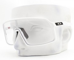 Oakley Sutro Sunglasses Matte White Photochromic Clear to Black OO9406-9937