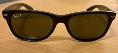 Ray-Ban New Wayfarer Polarized RB2132 901/58 55-18 3P Gloss Black