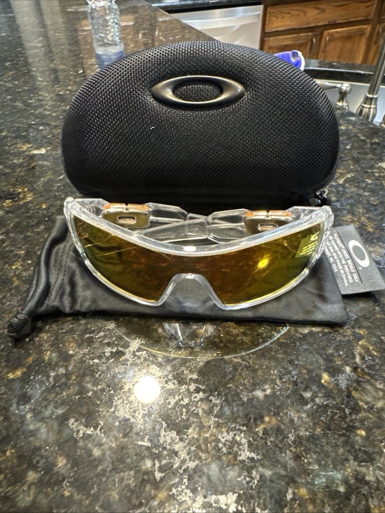 Oakley Oil Rig Polished Clear Frame Fire Iridium Lens Chrome Icons RARE