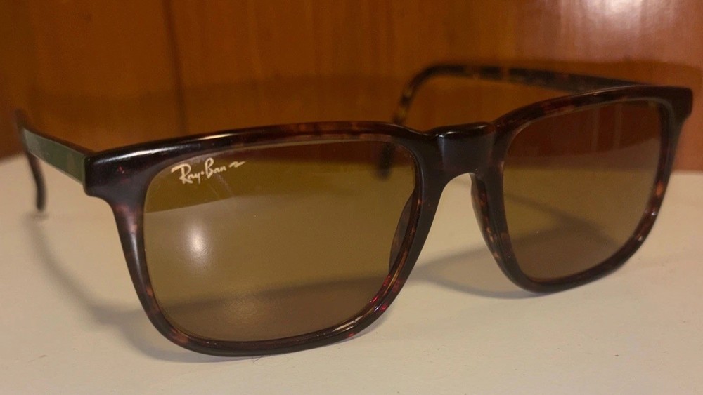 Ray Ban Chromax B&L Sunglasses Wayfarer Style 4 Tortoise W1704 Vintage BL