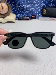 Ray-Ban New square sunglasses suitable for both men and women in 2026