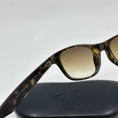 Ray-Ban RB2132 New Wayfarer 710/51 Tortoise Gradient 52mm w/ Case Good Condition