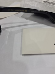 Gucci GG 0748 S- 001 Sunglasses Black/Grey Men Fits Large. Gold Trim