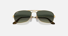 Ray-Ban Caravan Gold/Green Non-Polarized Square Men’s Sunglasses – RB3136 001