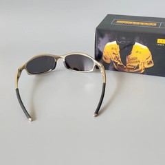 Oakley Hatchet X-metal Polarized Sunglasses Silver frames with black lenses