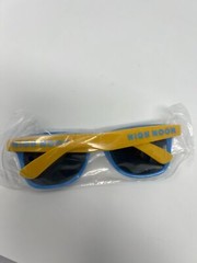 High Noon Sun Sips Adult Sunglasses in Blue/Yellow – One Size