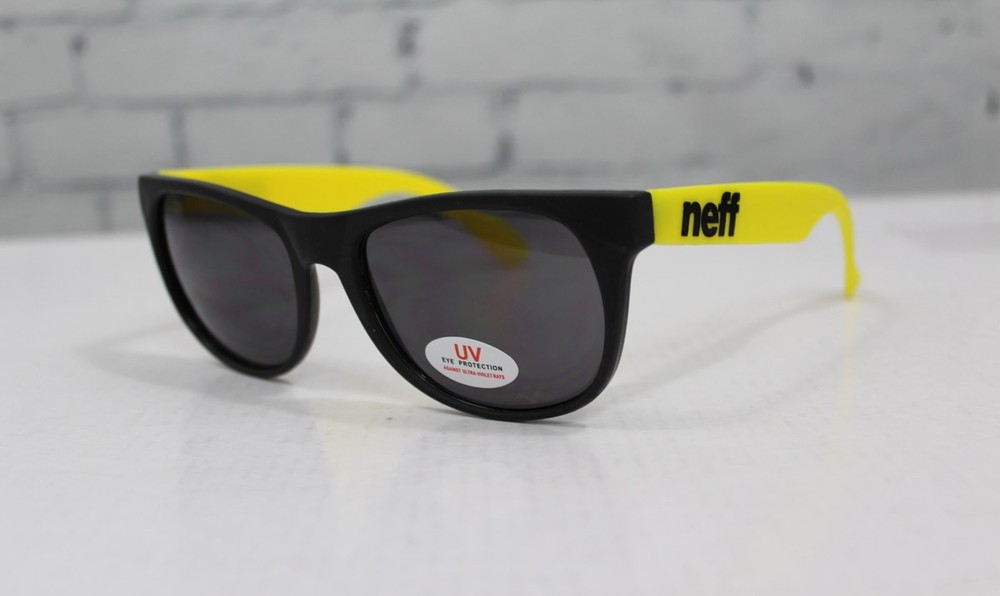 Neff Basic UV Sunglasses Black and Yellow Grey Lens New
