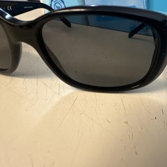 VOGUE VO 2606-S Wrap Sunglasses Black Frame Gray Tinted Lenses 135mm