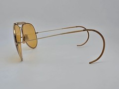 Ray-Ban B&L Outdoorsman II Gold All-Weather Ambermatic Aviator Sunglasses 62-14