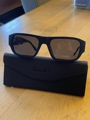 QUAY Sunglasses Night Cap Matte/black Polarized New In Box