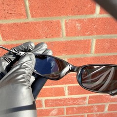 Vintage Oakley Juliet Carbon X-Metal Polarized Sunglasses Red Lens Black Frames