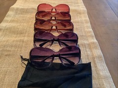 LADIES HDSHADES FASHION SUNGLASSES-VARIOUS COLORS-NEW WITH SILK COVER