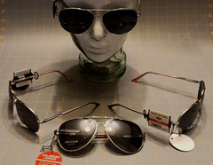 New Dockers Polarized Avaiator Sunglasses NWT