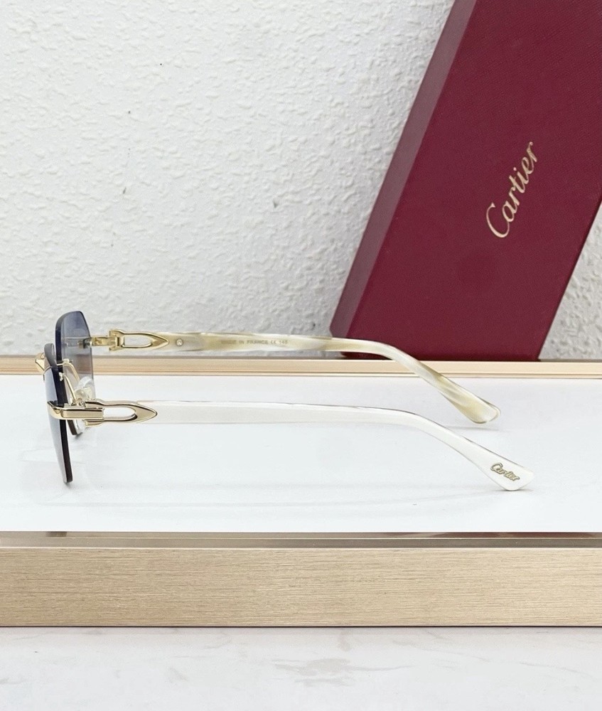 C CARTIER FRAME WHITE BUFFALO 837127550
