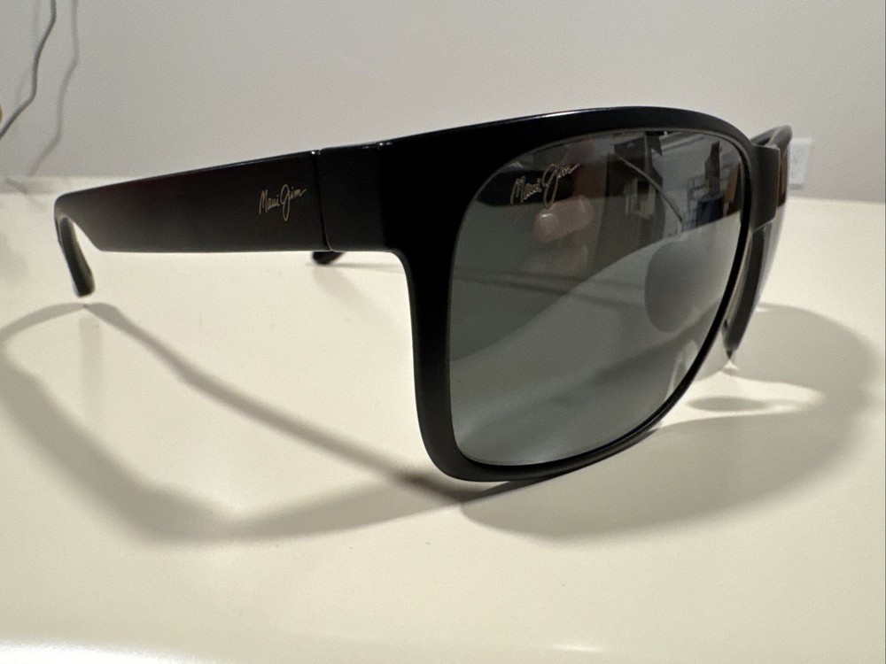 Maui Jim Red Sands Matte Black Gray Polarized Mens Sunglasses #P58