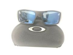 New 100% Authentic Oakley Sunglasses Gas Can 26-244, Black, 60-15-128