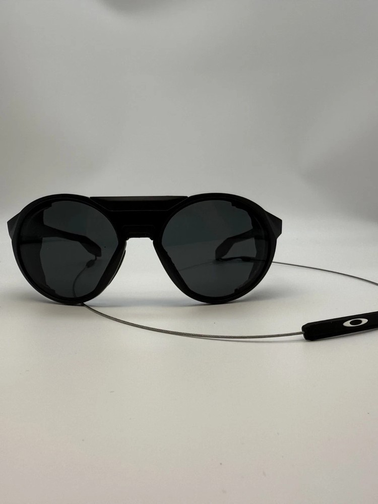 Gafas de sol redondas Oakley Oo9440 Clifden para hombre/-