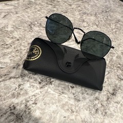 Ray-Ban Men’s Round Sunglasses Black Metal Frame Green Tinted Glass Lens Case
