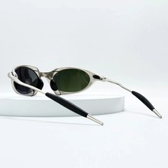 Oakley Romeo X-Metal sunglasses, silver frame, black lenses*/
