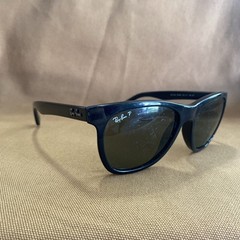 RAY BAN RB 4184 601/9A 54/17/145 3P Polarized Sunglasses see Desc