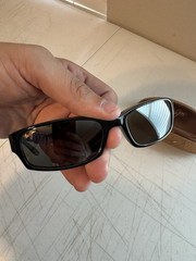 Maui Jim Atoll Polarized Sunglasses Black/Neutral Grey MJ 220-02