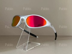 Oakley Mitute 1.0 Silver Rainbow Vintage Sunglasses Gorpcore USA Y2K Avantgarde