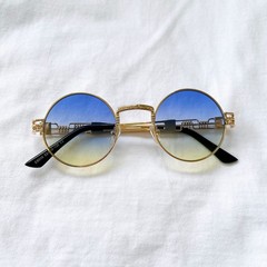 Round sunglasses, gold frame, blue and yellow gradient lenses, round