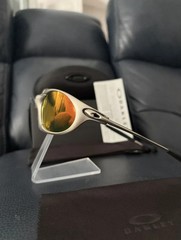 Oakley Romeo X-Metal Sunglasses, Silver Frame, Red Lens
