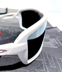 NEW Oakley CABLES Matte White PRIZM BLACK POLARIZED Lens Sunglass 9129-14