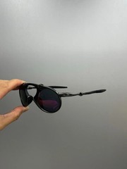 Vintage Oakley Madman X Metal Retro Polarized Sunglasses Purple Lens Greybj-