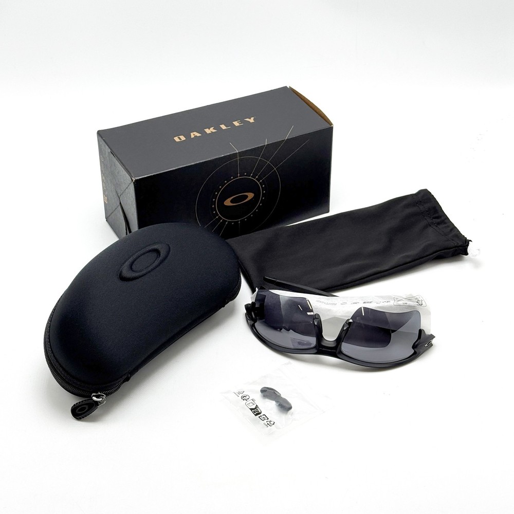 *NEW* OAKLEY Flak 2.0 XL Sunglasses Matte Black Frame (OO9188-7359) 👍