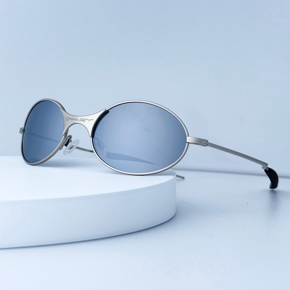 Oakley Square Wire 1.0 Sunglasses Silver Frame Black Lens New Vintage Y2K