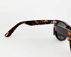 Ray-Ban RB2140 Original Wayfarer Classic Tortoise Frame Green Lens 50mm Unisex