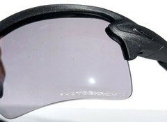 NEW* Oakley FLAK 2.0 XL in LEAD Steel w PHOTOCHROMIC Clear Sunglass 9188-16